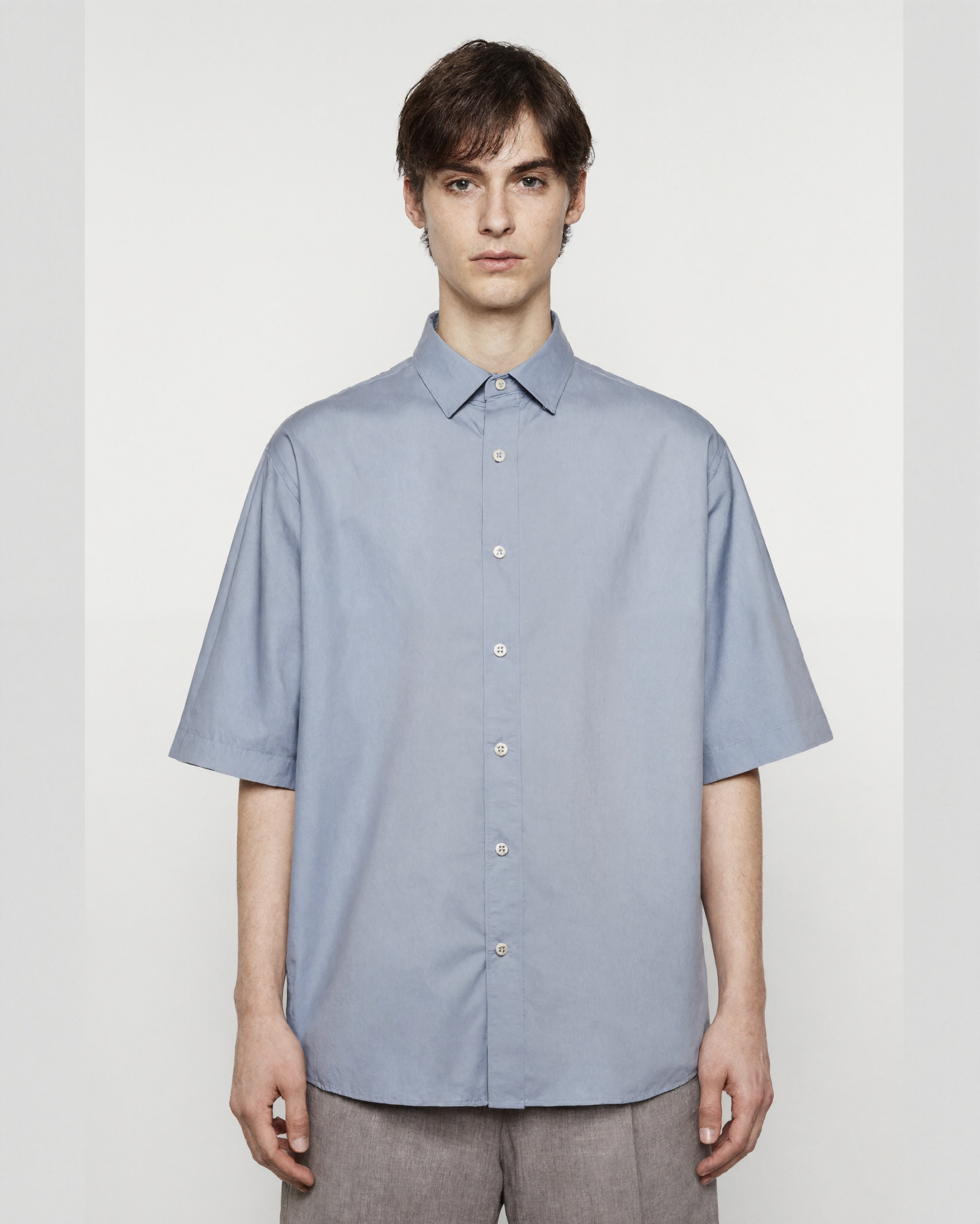 Short sleeve button-up